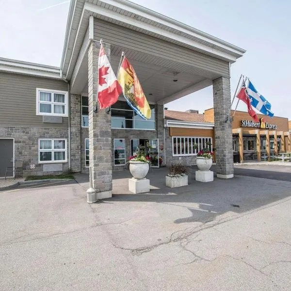 Econo Lodge Inn & Suites, hotel Montmagny