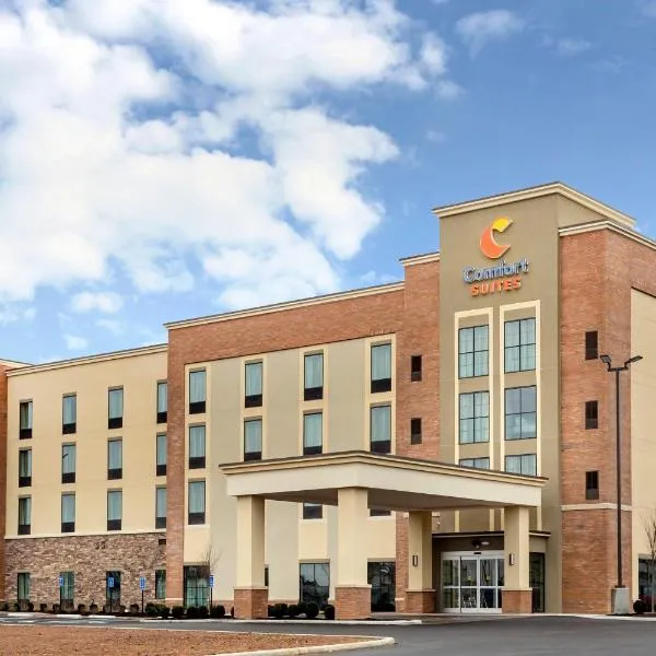 Comfort Suites، فندق في بولينغ غرين