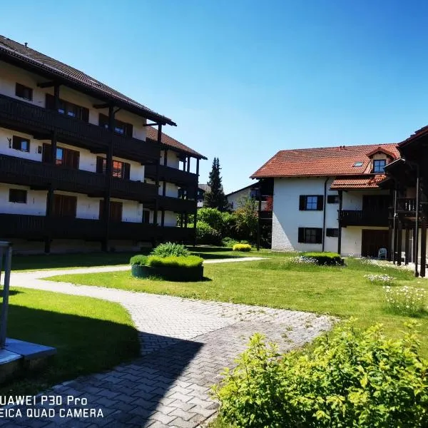 Aparthotel Chrysantihof - Bayerische Wald-Weber, hotel v mestu Zwiesel