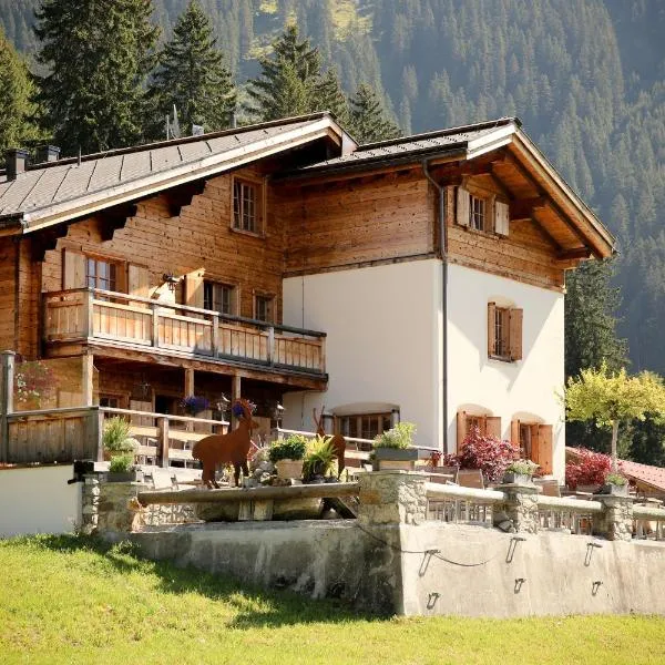 Berghaus Alpenrösli – hotel w mieście Klosters