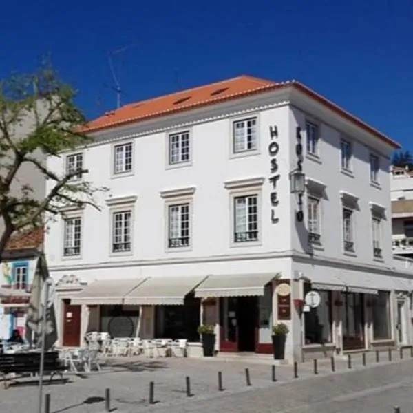 Hostel Rossio Alcobaça, hotel i Nazaré