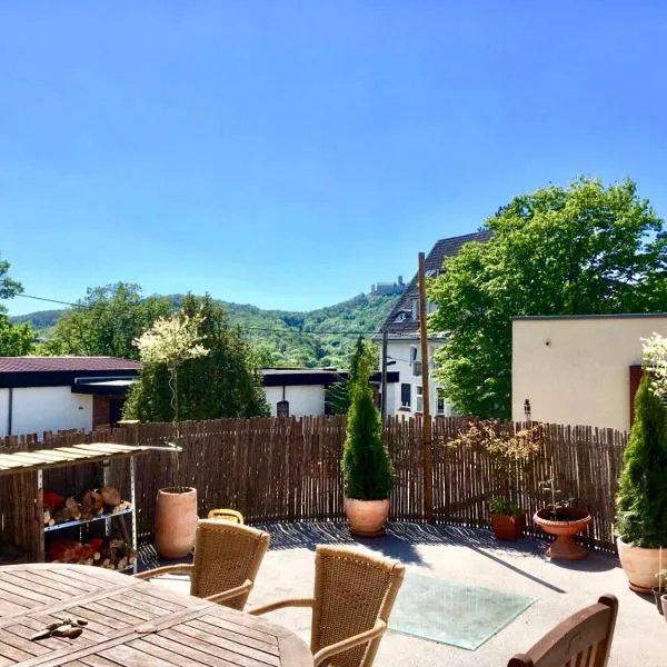 Maisonette Wohnung Südstadtvilla, hotel en Eisenach