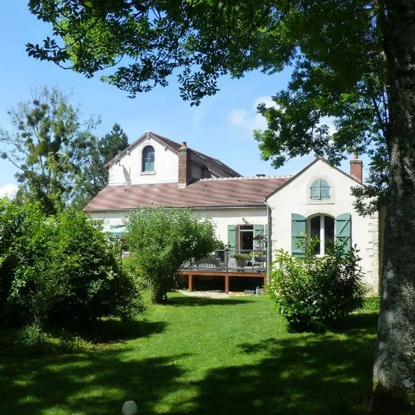 CHEZ d'eau, hotel di Flavigny sur Ozerain