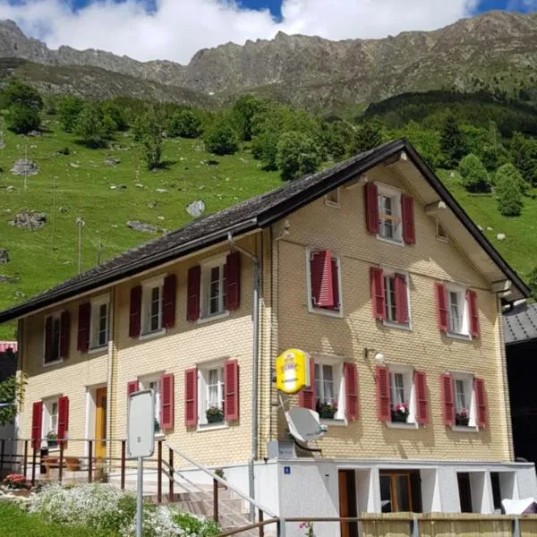 Gästehaus Alpenglühn, מלון בגושנן