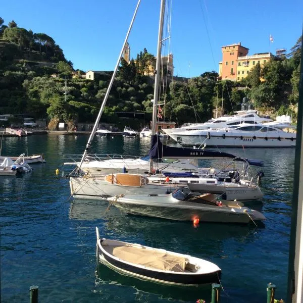 Pieds dans l'eau à Portofino by PortofinoVacanze，波托菲諾的飯店