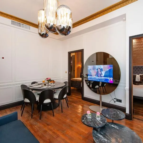 LE MARAIS PRESTIGE Luxueux - Cosy - Wifi, ξενοδοχείο Paris