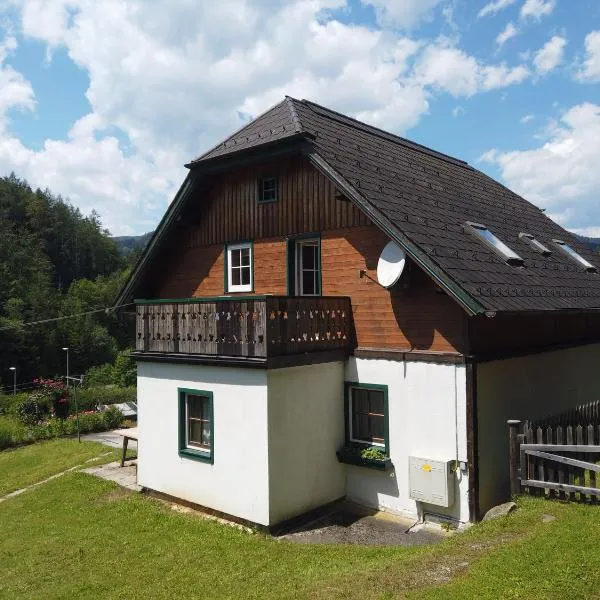 Ferienhaus Oma Hase, hotell i Mürzsteg