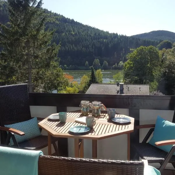 Ferienwohnung Zeitlos, gigantischer Seeblick, Kamin, WLAN, gerne mit Hund, hotel v mestu Winterberg