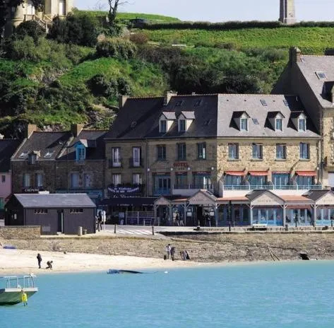 La Mere Champlain, hotel u gradu Kankal