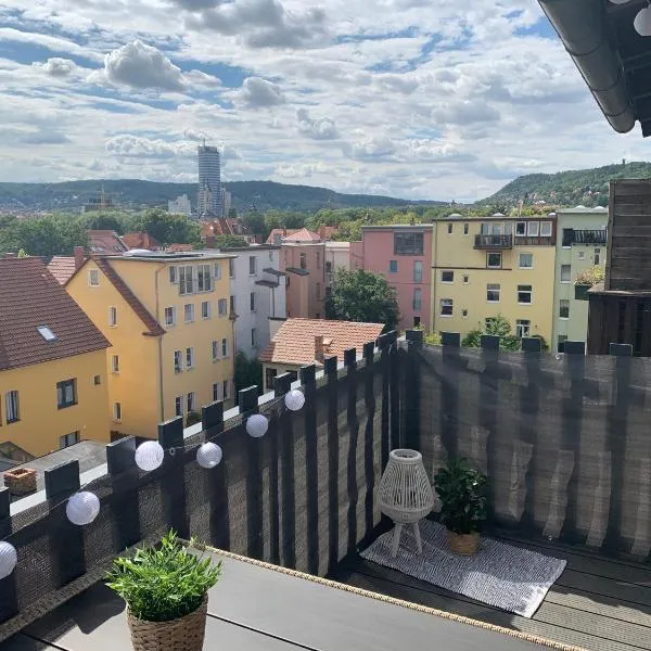 Apartment Skyline of Jena, luxuriös, einzigartig, free Wifi, Parkplatz, klimatisiert, zentral, отель в городе Йена