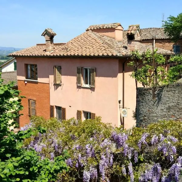 B&B "Le tre Muse", hótel í Deruta