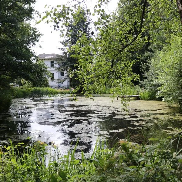 Villa Elisenruh, hotel di Neumunster