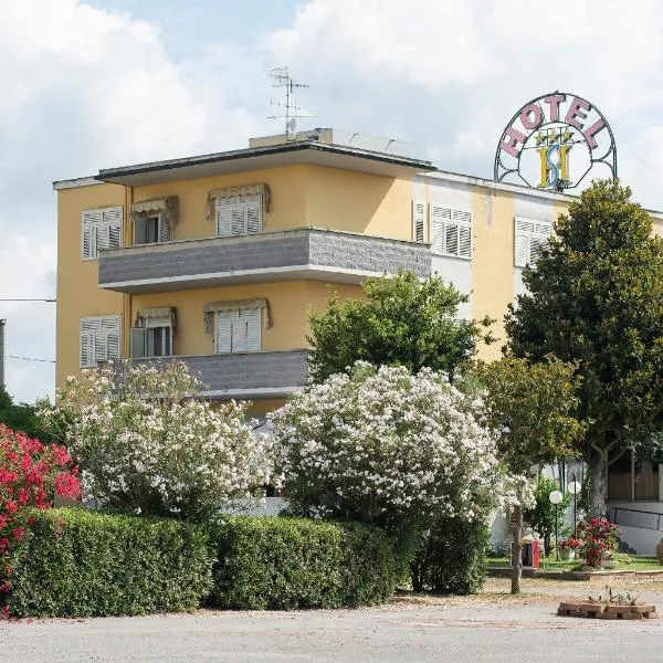 Hotel Sabatino，福洛尼卡的飯店