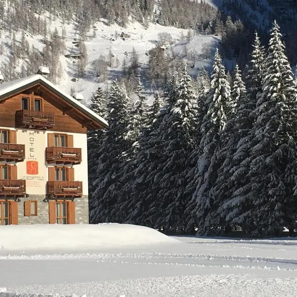 Lo Scoiattolo Hotel, hotel in Gressoney-la-Trinité