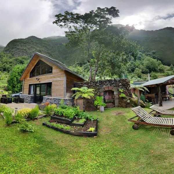 Chale Jardim De Cima, hotel i São Vicente