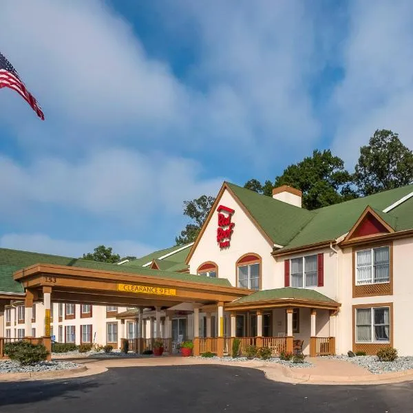 Red Roof Inn & Suites Stafford, VA, hotel din Stafford