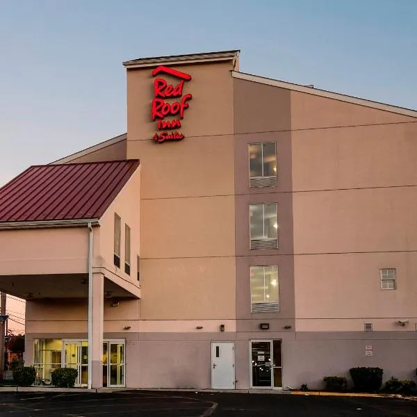 Red Roof Inn & Suites Philadelphia - Bellmawr, khách sạn ở Philadelphia