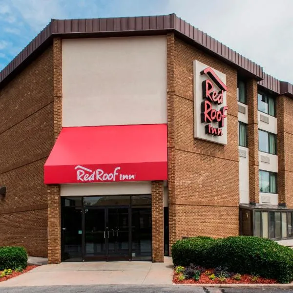 Red Roof Inn Raleigh Southwest - Cary, готель у місті Ралі