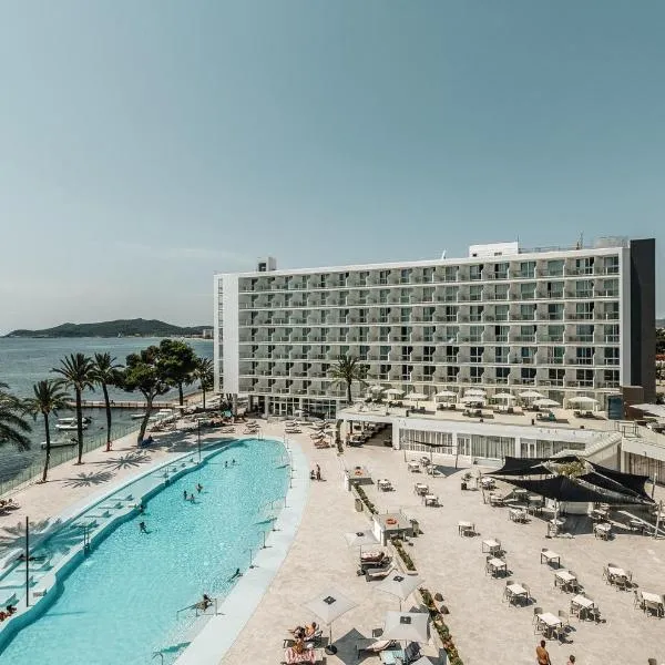 The Ibiza Twiins - 4* Sup, hotel u gradu 'Platja d'en Bossa'