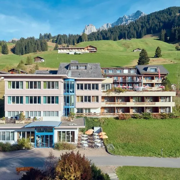 Ferien- und Familienhotel Alpina Adelboden, hotel v mestu Elsigbach