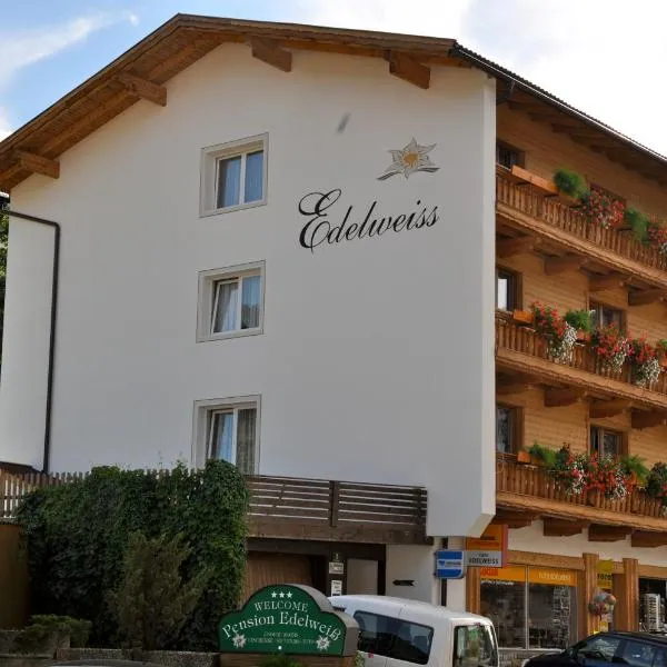 Gästehaus Pension Edelweiss, хотел в Kolsass