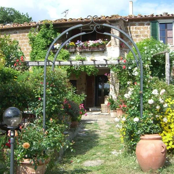 Le Querciolaie Monte Cavallo - lower apartment, hotel a Saturnia