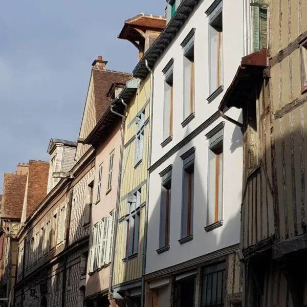 Appart'Hôtel Sainte Trinité, hotel em Troyes