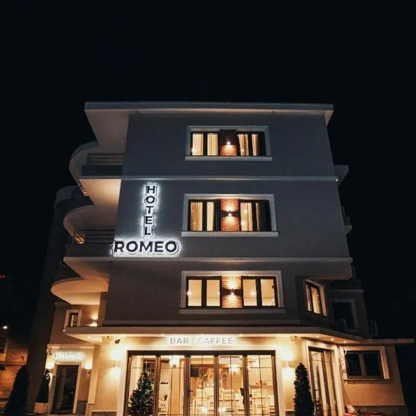 Hotel Romeo, hotel Korçában