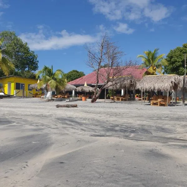 NICO'S BEACH PANAMA, ξενοδοχείο σε Playa Blanca