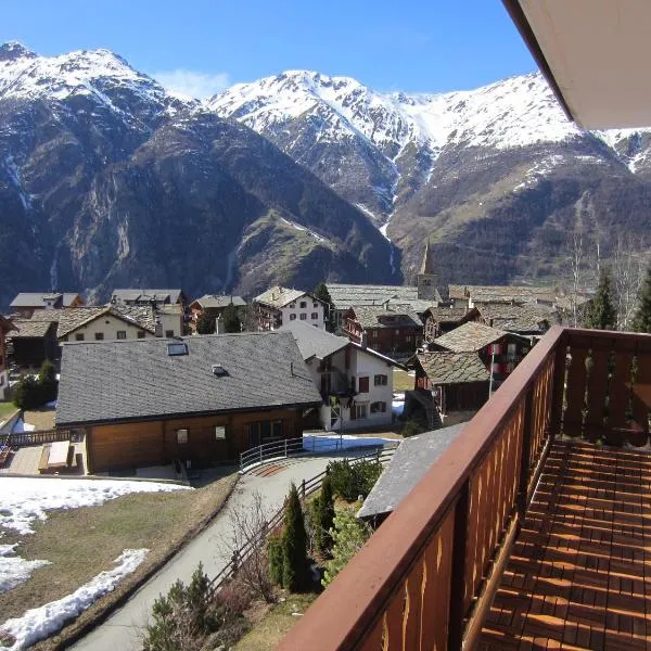 Appartement in 1700m mit Traumblick, hotel v mestu Stalden