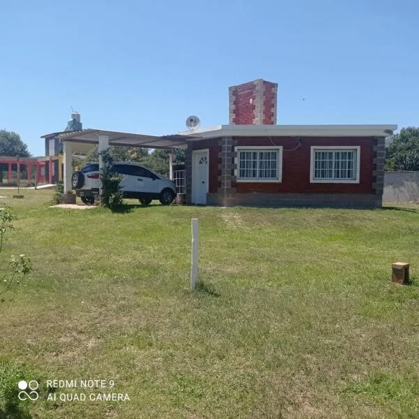 Cabaña en las sierras de Córdoba – hotel w mieście Valle Hermoso