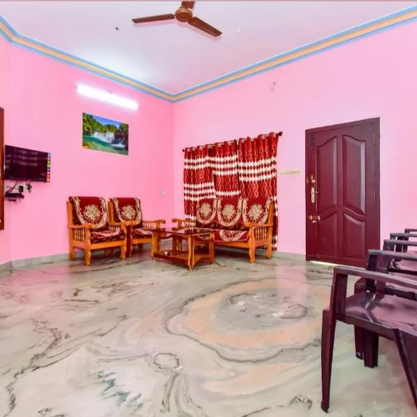 Phoenix Holiday Home, hotel en Kanyakumari