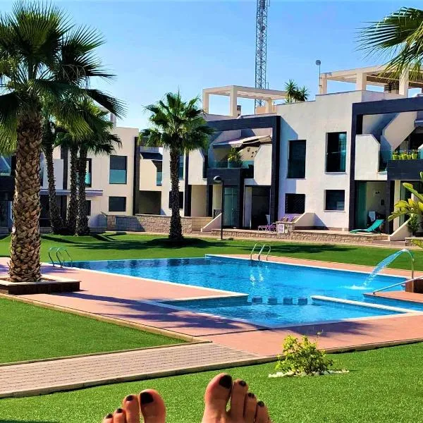 Oasis Beach 1, La Zenia, hotell i Orihuela