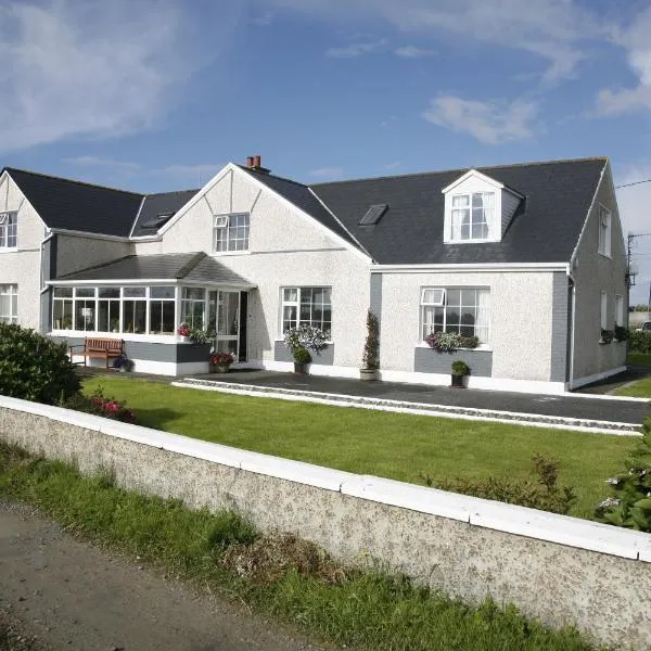 Bru Chlann Lir, hotell Blacksod