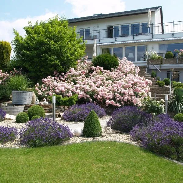 Weingut Bastian, hotel en Brauneberg