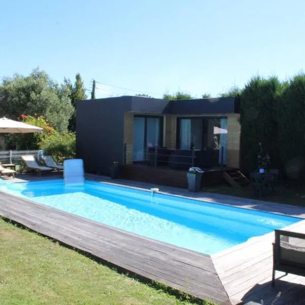 Entre Piscine et Mer, hotel em Tonnay-Charente