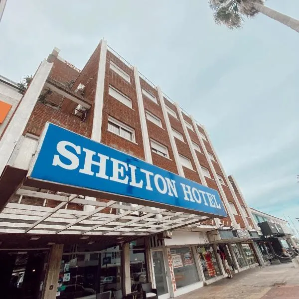 Punta del Este Shelton Hotel, hotel em Punta del Este