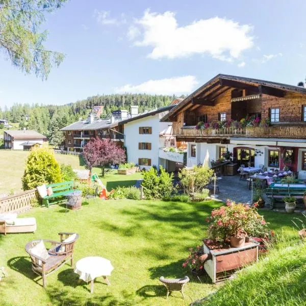 s'Hoamatl Dorfkrug Appartements, hotel em Seefeld in Tirol