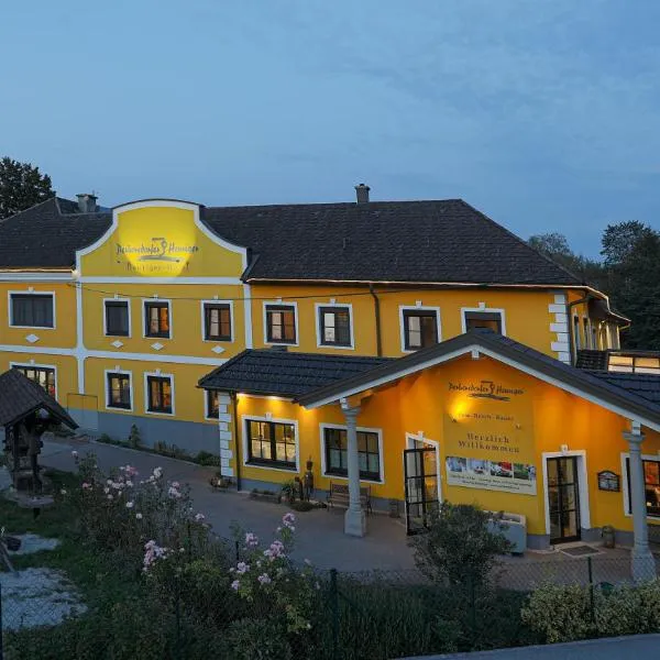 Perbersdorfer Heuriger, hotell sihtkohas Amstetten