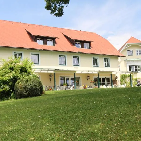 Landhaus Strussnighof, khách sạn ở Pörtschach am Wörthersee