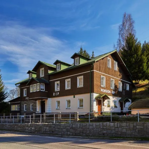 Pension Říp: Pec pod Sněžkou bir otel