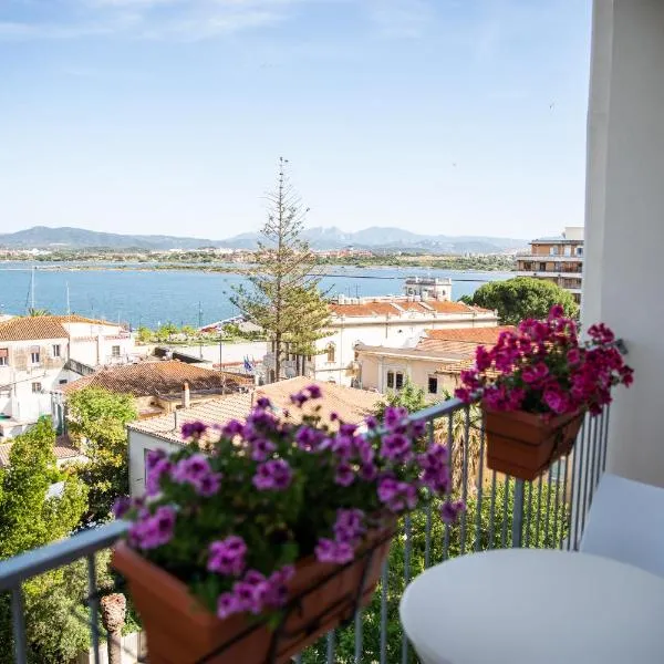 Antares Rooms and Suites, hotelli kohteessa Olbia