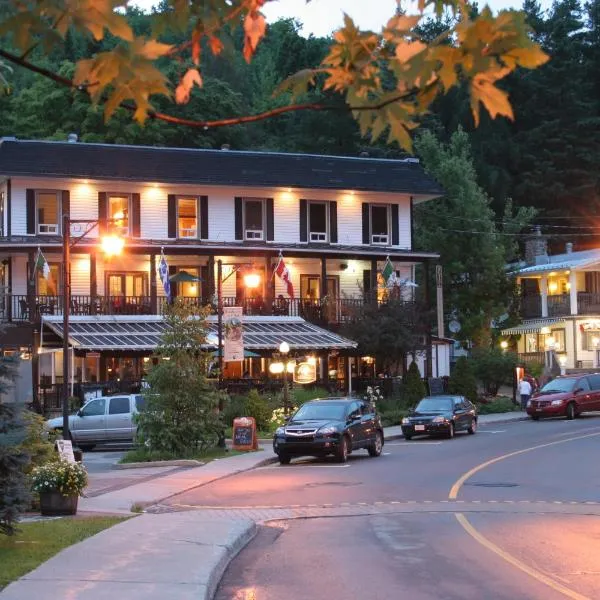 Hotel Mont-Tremblant, hotell i La Conception