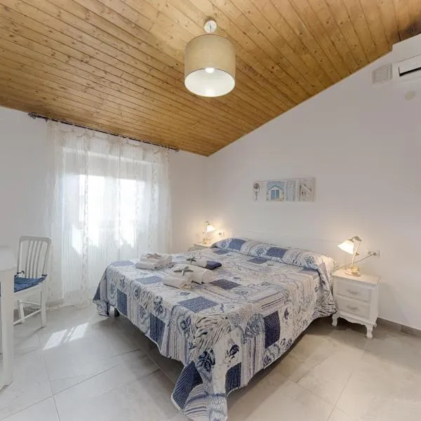 Casa Lucia, hotel u gradu Olbia