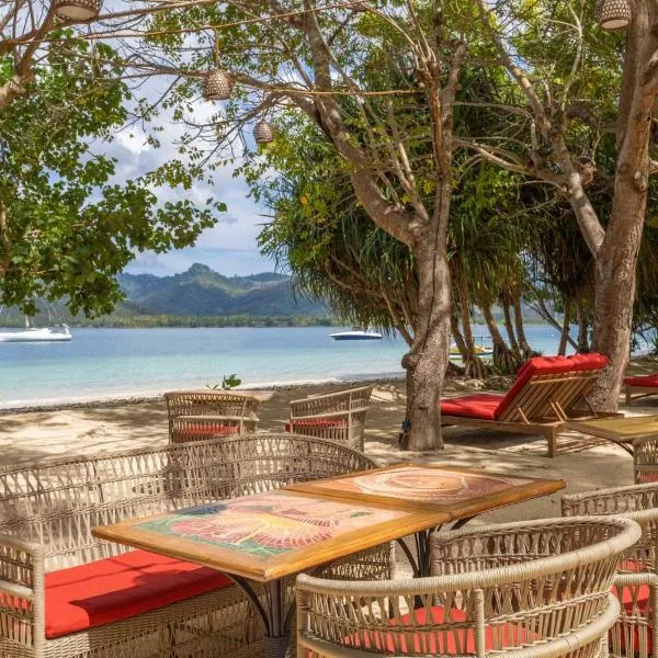 Amahelia Luxury Resort & Restaurant - Gili Asahan, hotel Gili Gede városában