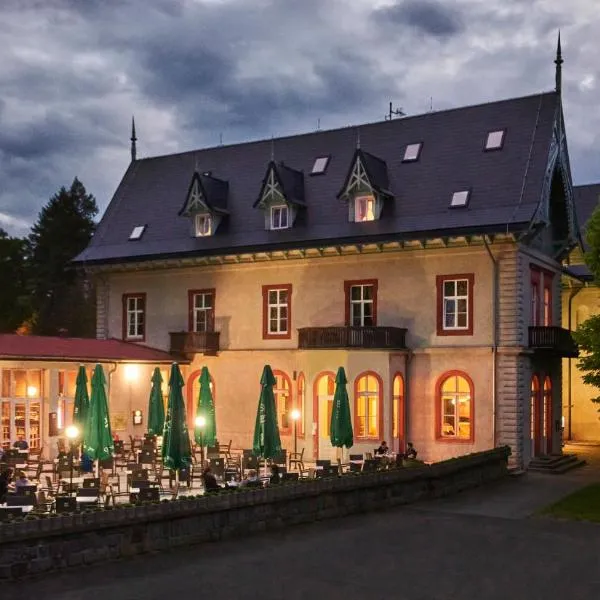 Hotel Mezní Louka, hotel em Hřensko