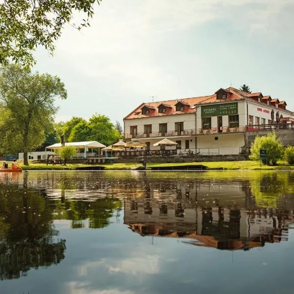 Hotel Ostende, ξενοδοχείο Chocerady