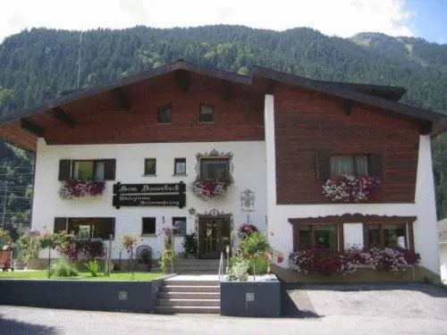 Haus Ausserbach, hotel a Gaschurn