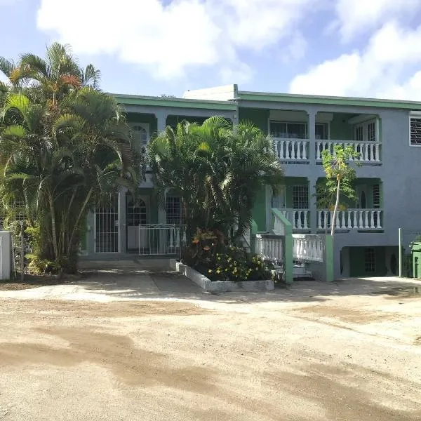 Diamond Gem Residence, hotelli kohteessa Koolbaai