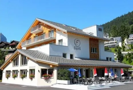 Hotel Espen, hotel di Engelberg